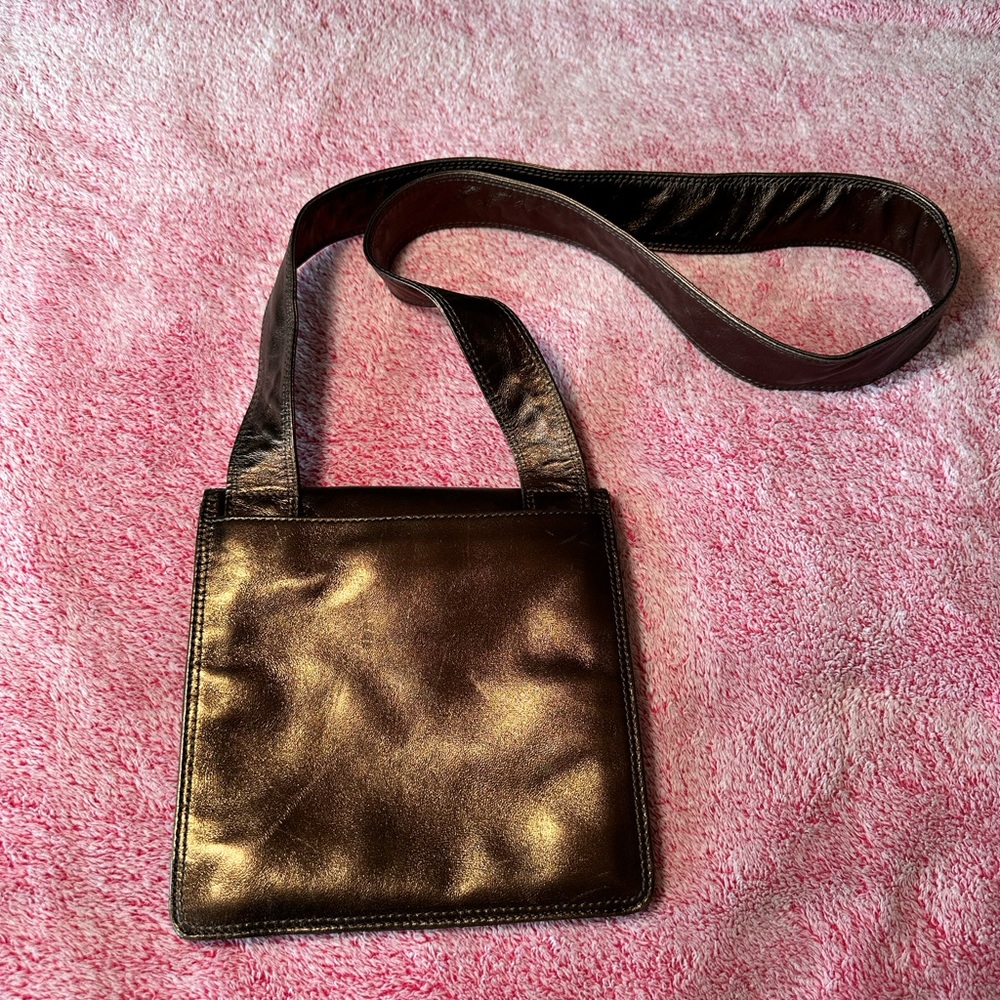 Chanel Metallic Calfskin Messenger Bag - Picture 2 of 10